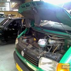 VW transporter 2,4d *SOLGT*