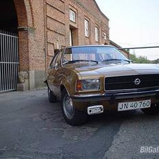 Opel Rekord D.  "solgt"