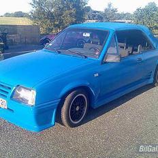 Opel ascona cab. solgt