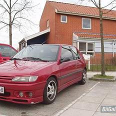 Peugeot 306