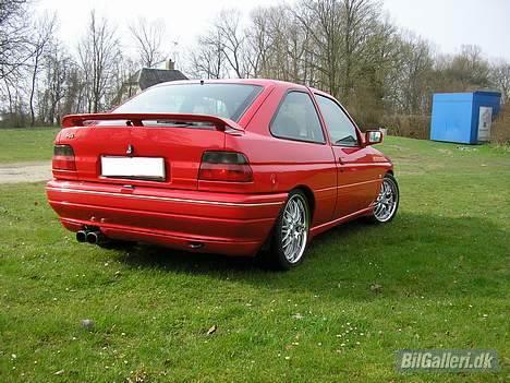 Ford Escort RS2000 billede 2