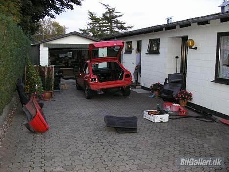 Ford Escort RS2000 - Klar til pladesmed billede 6