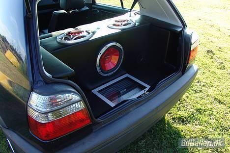 VW Golf 1,8 CL Solgt/byttet billede 17