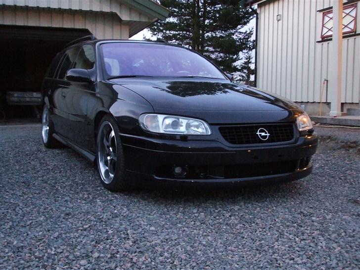 Opel Omega-B Irmscher edition - Ny Irmscher front fanger billede 1