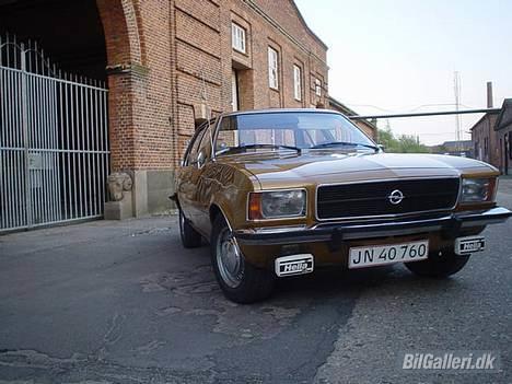 Opel Rekord D.  "solgt" billede 3