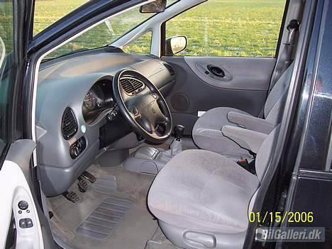 VW Sharan TDi SOLGT billede 4