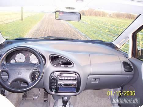 VW Sharan TDi SOLGT billede 5