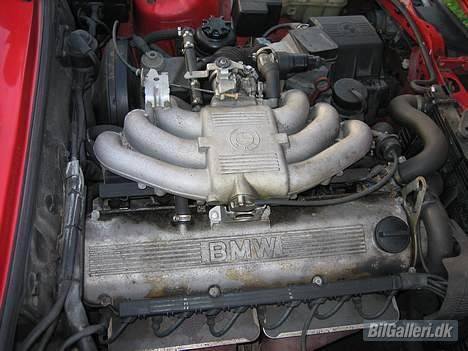 BMW E30 320i coupe solgt billede 6