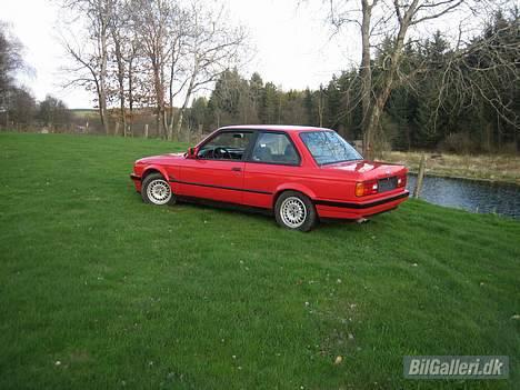 BMW E30 320i coupe solgt billede 10