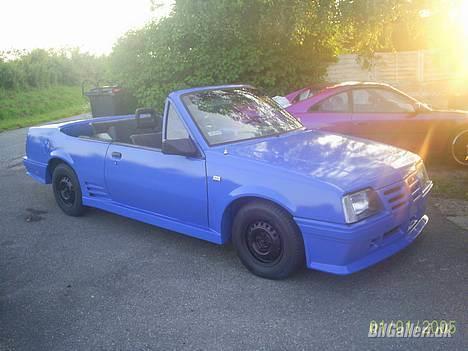 Opel ascona cab. solgt billede 4