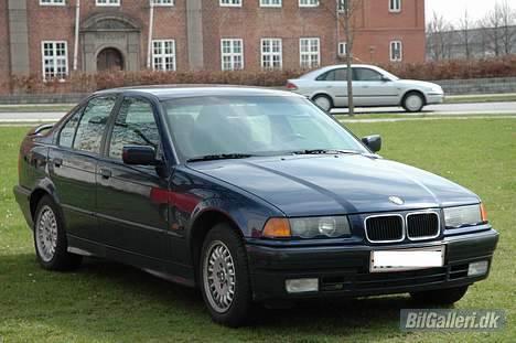 BMW 318i billede 1