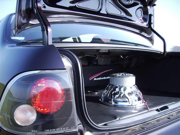 Honda Civic 1,4 iS *SOLGT* - eine anlage für audiobahn in deutschland billede 14