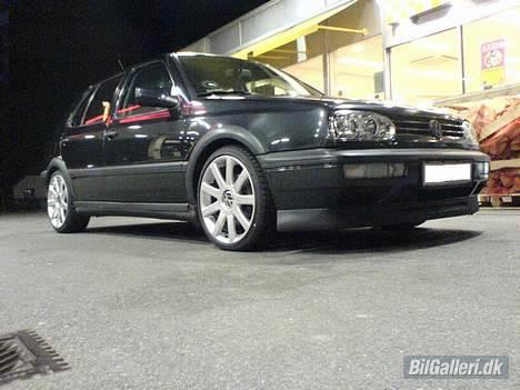 VW Golf 3 VR6 ----SOLGT----- - Samme dag som billede 2. Har lige sat sommerhjul på!! ;-) billede 3