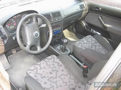 VW Golf 4 -Solgt- - Tag jer ikk af den er lidt beskidt ...  billede 4