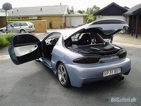 Mazda MX3 SOLGT billede 4