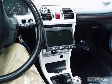 Mazda MX3 SOLGT billede 8