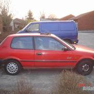 Toyota Corolla 1.3 xli (BYTTET)