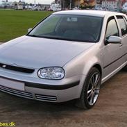 VW Golf 4  *solgt*