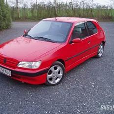 Peugeot 306 ( SOLGT!)