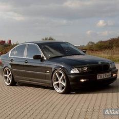 BMW 320I e46 *solgt*
