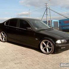 BMW 320I e46 *solgt*