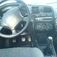 Nissan Primera GX P11 (SOLGT)