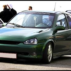 Opel Corsa B 16V