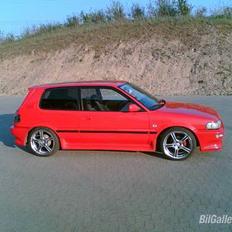 Toyota corolla ee90 1.3 16V