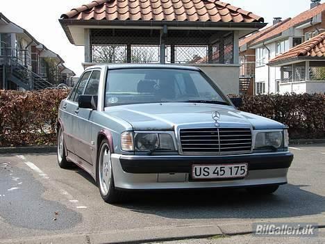 Mercedes Benz 190e SOLGT billede 12