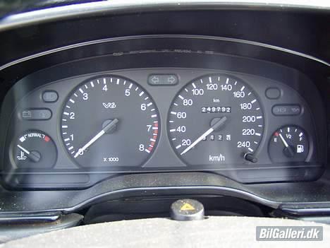 Ford mondeo v6  (solgt) billede 13