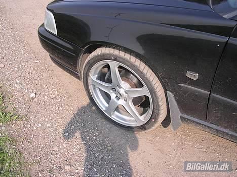 Volvo V70 TDI solgt! billede 12