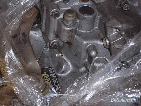 Opel Vectra A 2,5 V6 24V-SOLGT - F-28 gearkasse fra vectra turbo, 6-gears...Bliver sjovt når den er monteret... billede 14