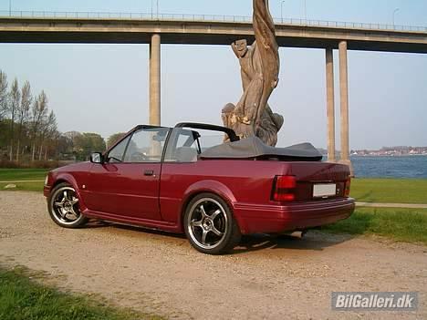 Ford Escort XR3i Cabriolet billede 2