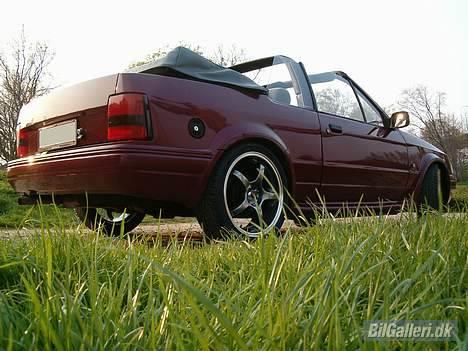 Ford Escort XR3i Cabriolet billede 5