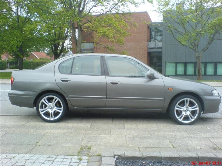 Nissan Primera GX P11 (SOLGT) - 17" ACE NITRO Fælge...spiller godt til bilen. billede 2