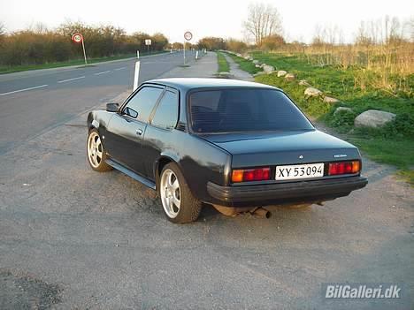 Opel ascona b tidl bil billede 4