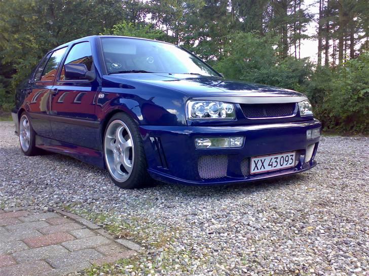 VW Vento 1.8 CL - Så blev gevindundervognen monteret... billede 2