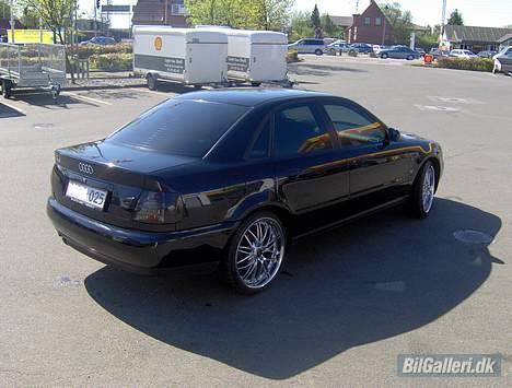 Audi A4 SOLGT billede 8