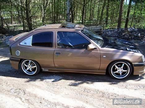 Opel kadet e1.8 kab..sol billede 1