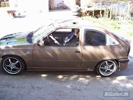 Opel kadet e1.8 kab..sol billede 4