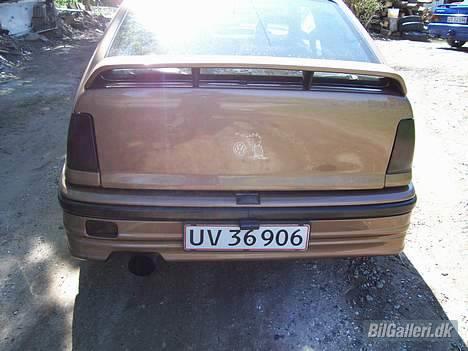 Opel kadet e1.8 kab..sol billede 5