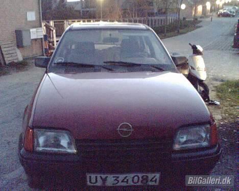 Opel kadett 1,3s billede 1