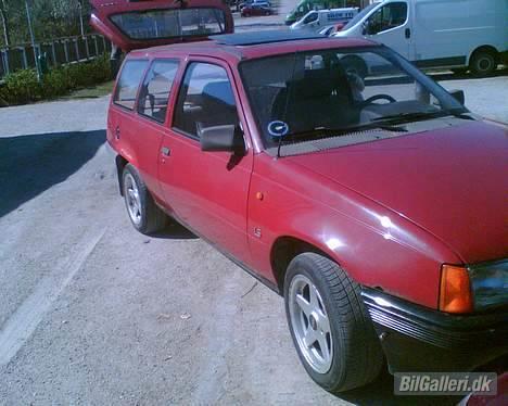 Opel kadett 1,3s billede 6