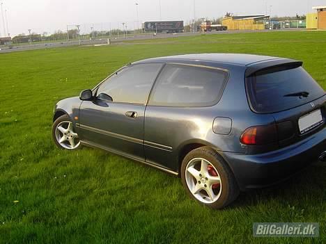 Honda Civic *Solgt* billede 4