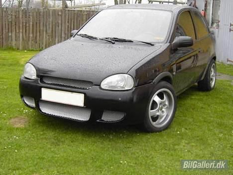 Opel Corsa B *Solgt* - Så kom der ny front på.... billede 12