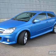 Opel Astra H OPC *SOLGT* 