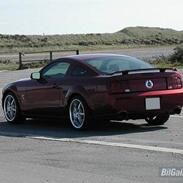 Ford Mustang GT (Solgt)