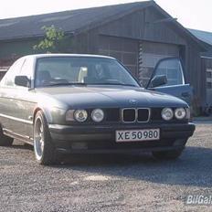 BMW 525i Solgt