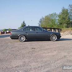 BMW 525i Solgt