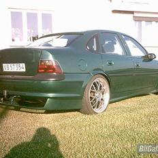 Opel .vectra B - SOLGT